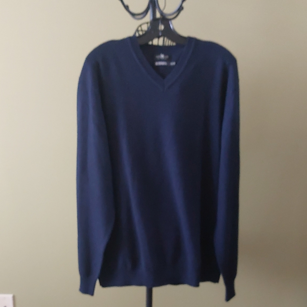 Classic V-Neck Navy Sweater for Men, 100% Merino Wool